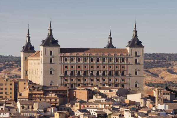 alcazar de toledo solo-min